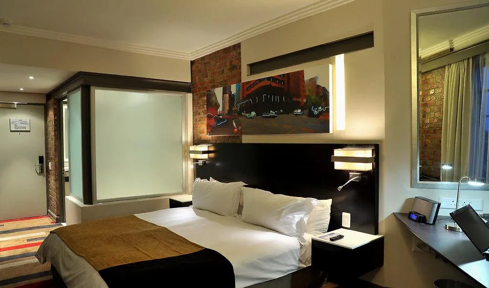 Garden Court Victoria Junction Hotel Cape Town 4*,