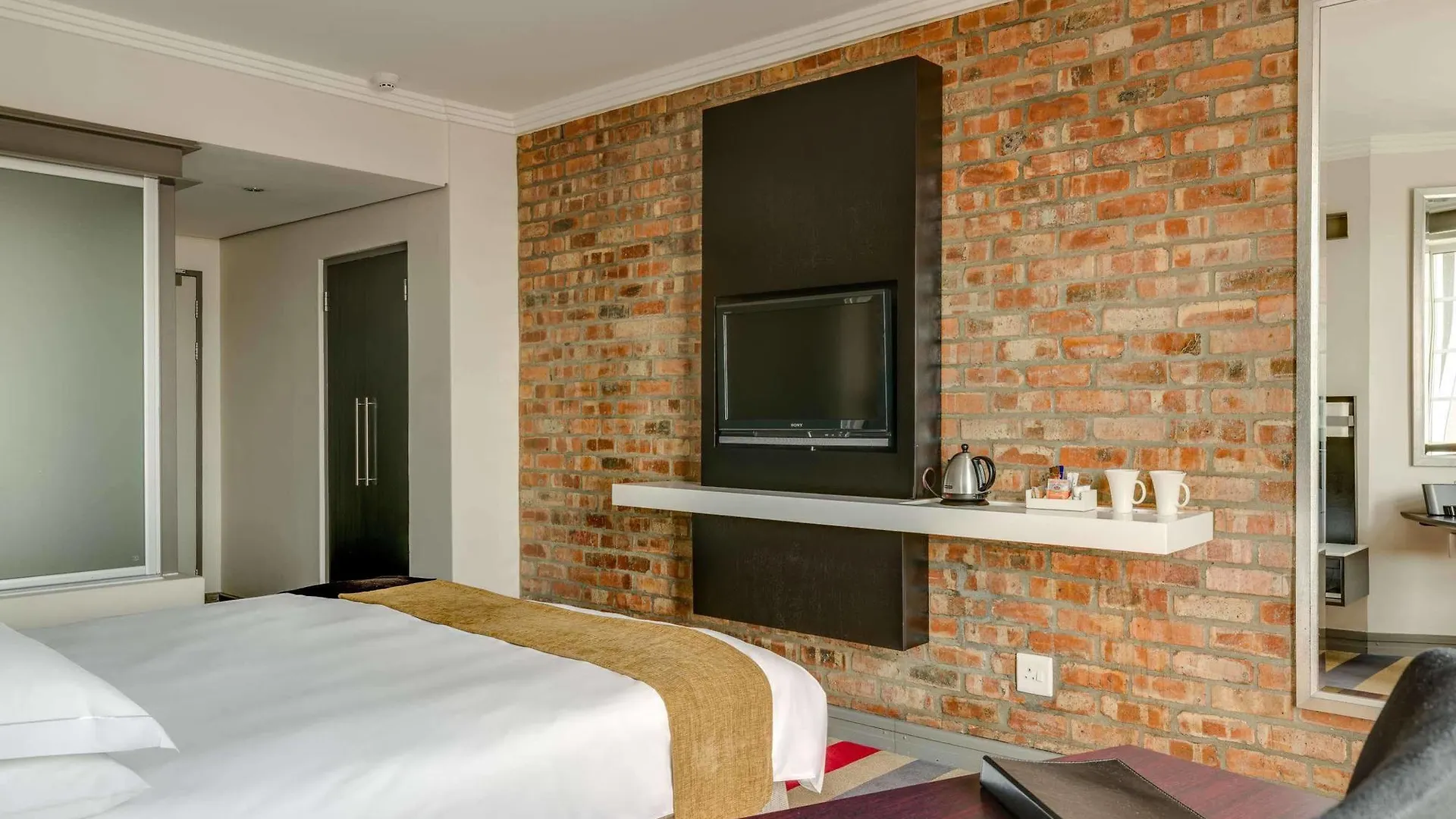 Garden Court Victoria Junction Hotel Cape Town